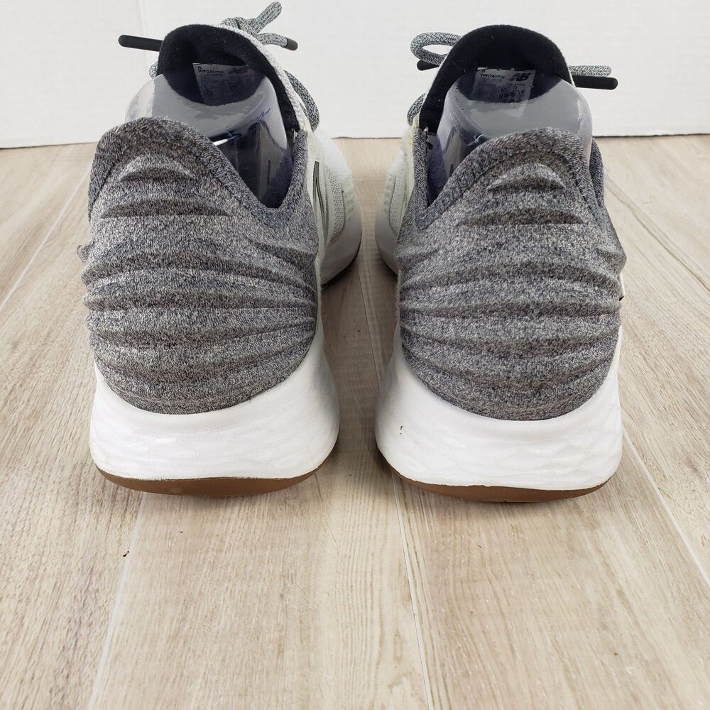 New Balance Fresh Foam Roav Women Running Shoes Grey WROAVTG Size 11 - Picture 6 of 9